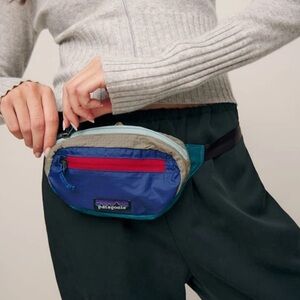 Patagonia Ultralight Black Hole Mini Hip Pack Belt 1L Patchwork Belay Blue